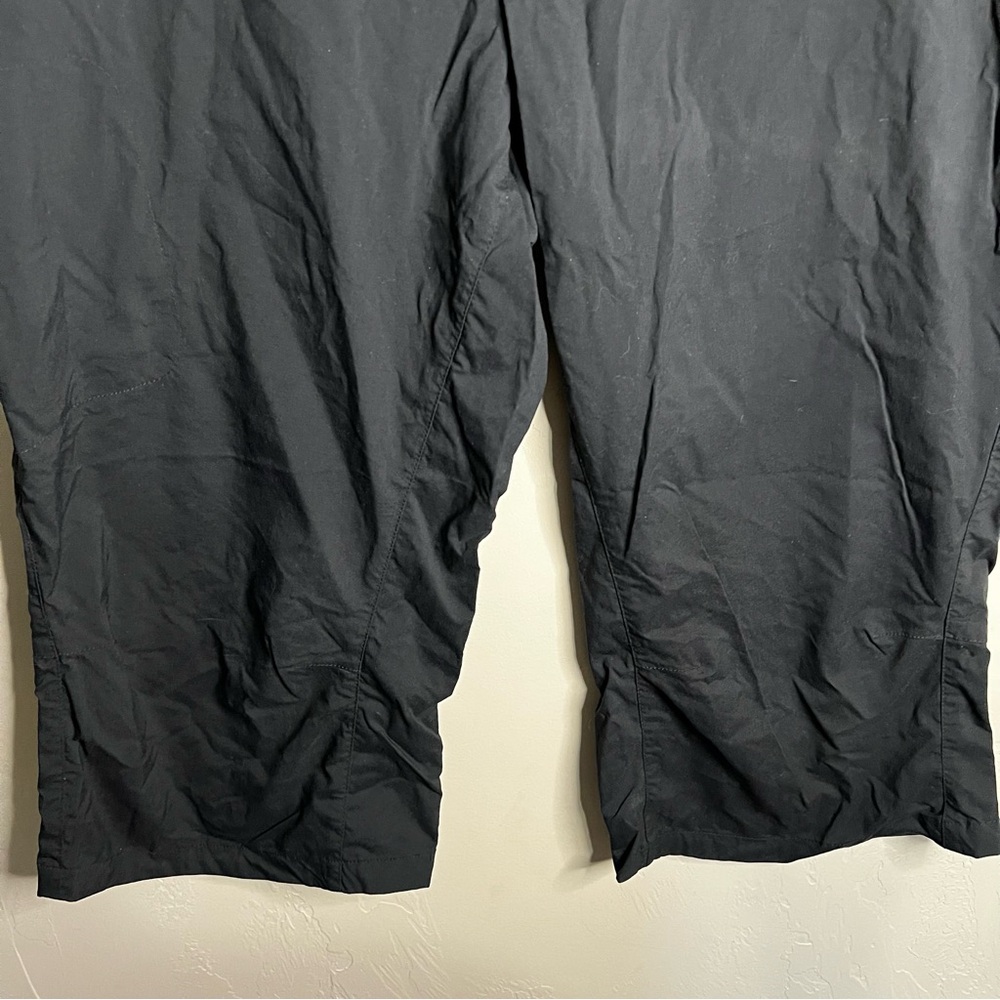 REI Black Nylon Stretch Cropped Capri‎ Outdoor Hiking Pants - Picture 4 of 8